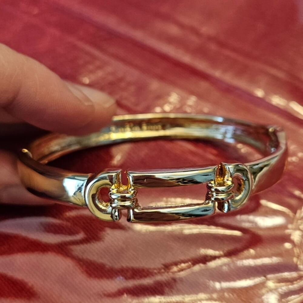 Anne Klein Gold Tone Buckle Hinged Bangle Bracelet NWOT Statement Jewelry
